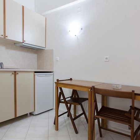 Xenion Ioannina Aparthotel Szoba fotó